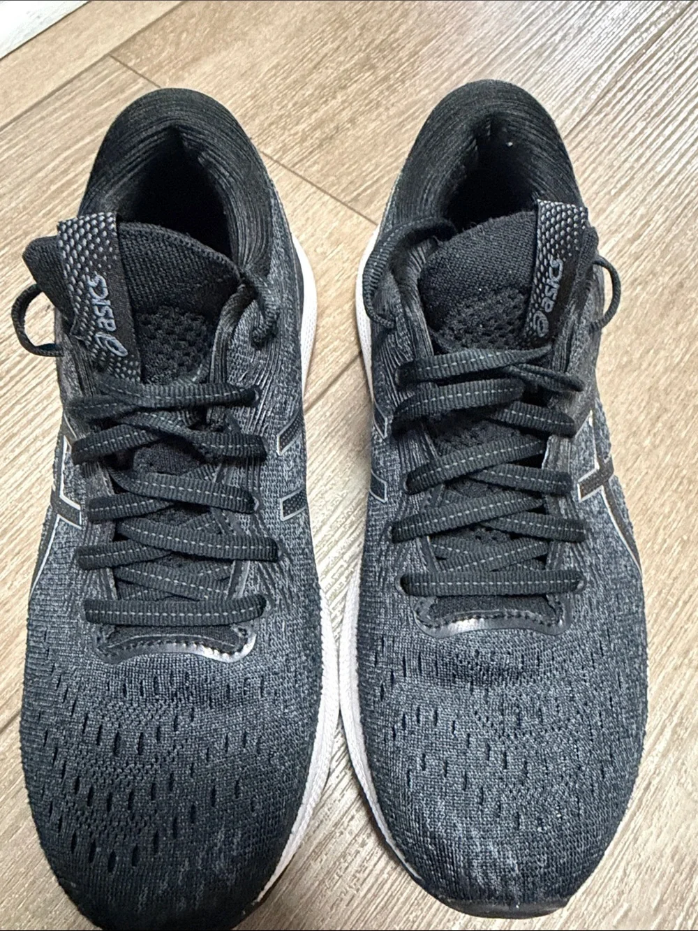 ASICS gel nimbus 24